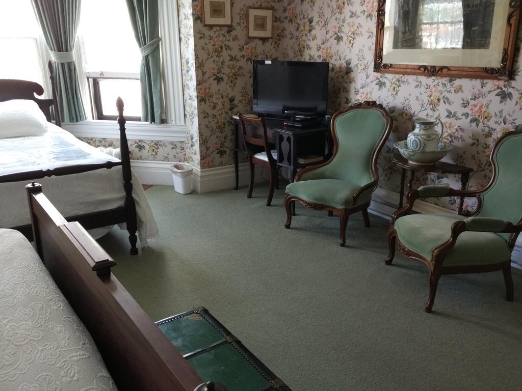 Homeport Historic B&B Saint John Bagian luar foto