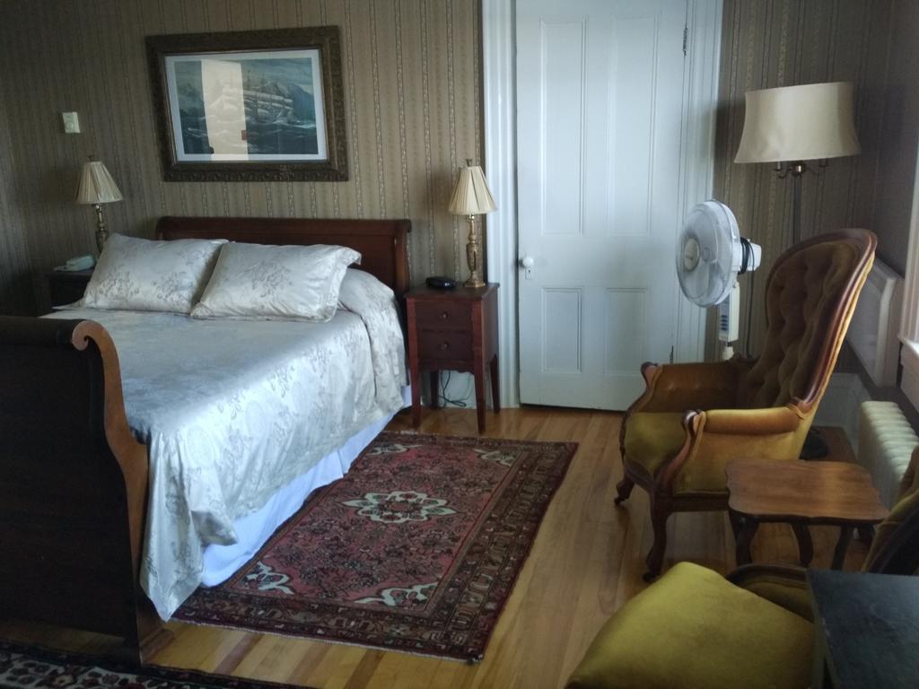 Homeport Historic B&B Saint John Bagian luar foto