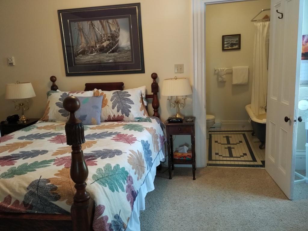 Homeport Historic B&B Saint John Bagian luar foto