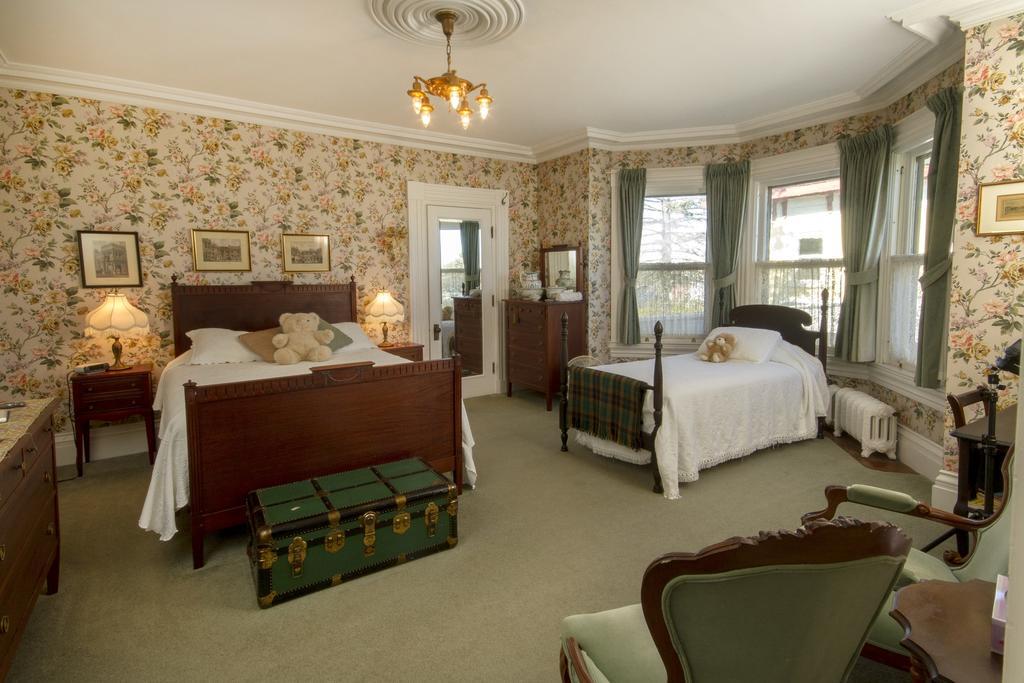 Homeport Historic B&B Saint John Bagian luar foto