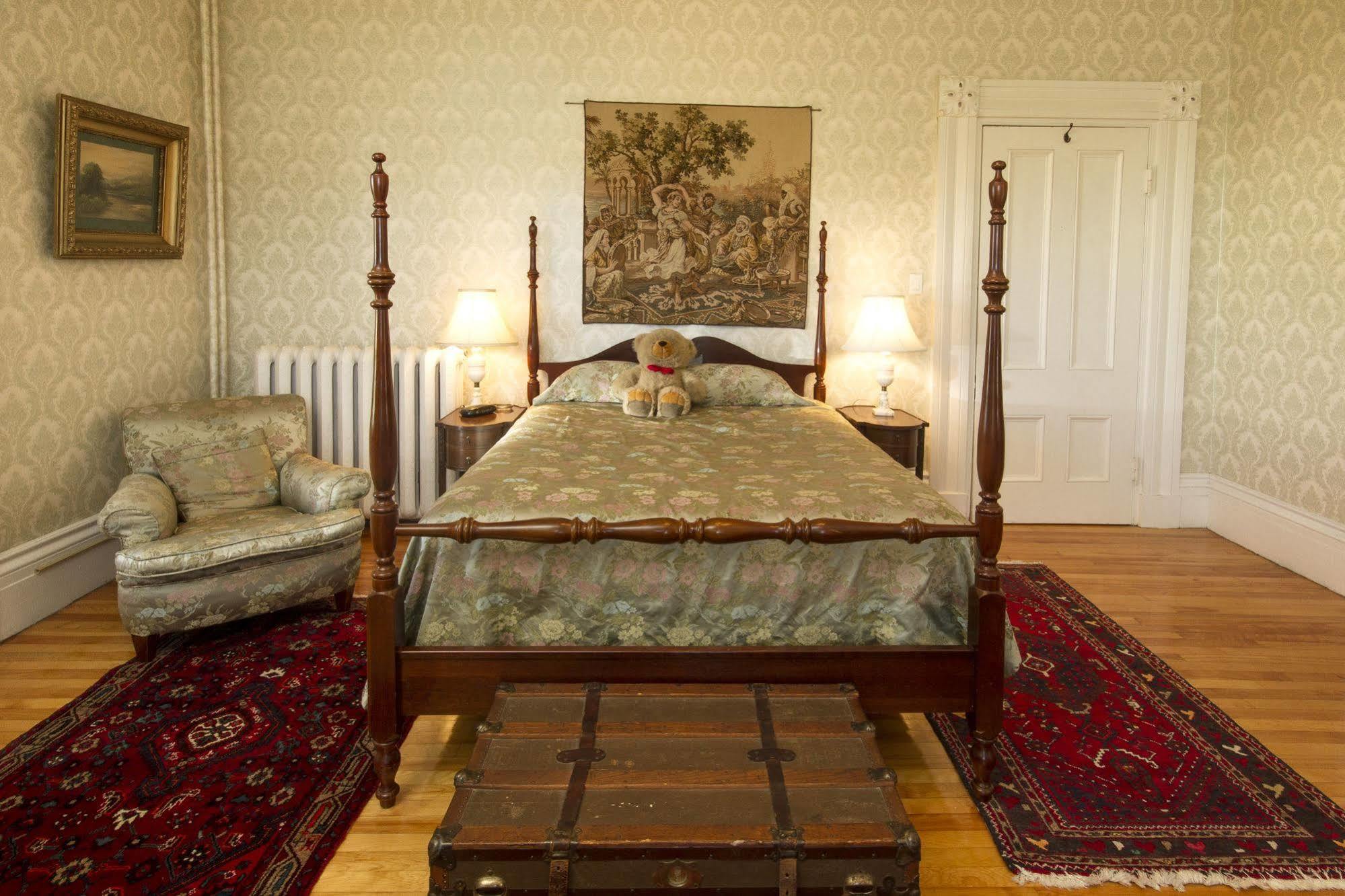 Homeport Historic B&B Saint John Bagian luar foto