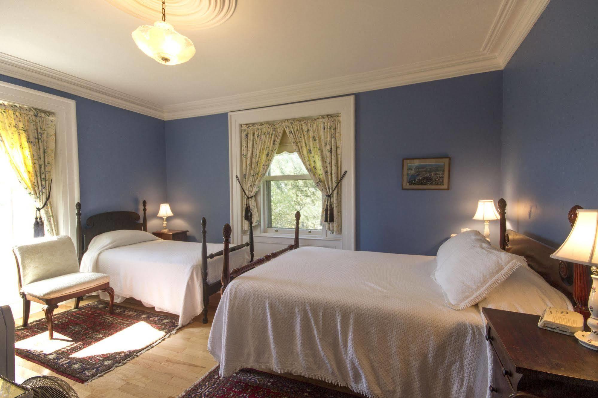 Homeport Historic B&B Saint John Bagian luar foto